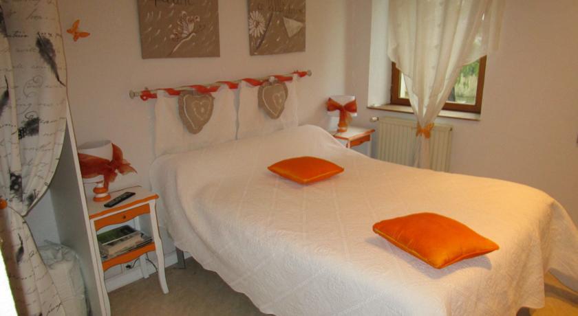 Les Galets D'Evelyne Etoile-sur-Rhone Room photo